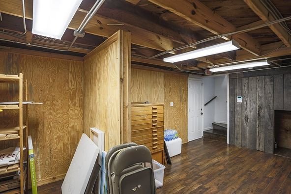 Multi-use Downtown Little Rock Office/Gallery/Residence: 909 North St, Little Rock, AR 72201
